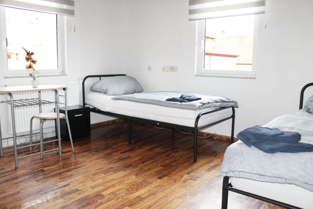 Fully Equipped Apartments Bonnigheim 外观 照片